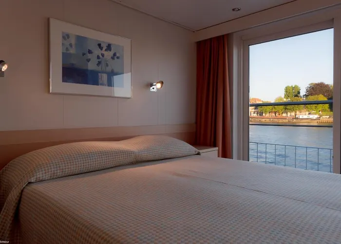 Superior Deluxe Room